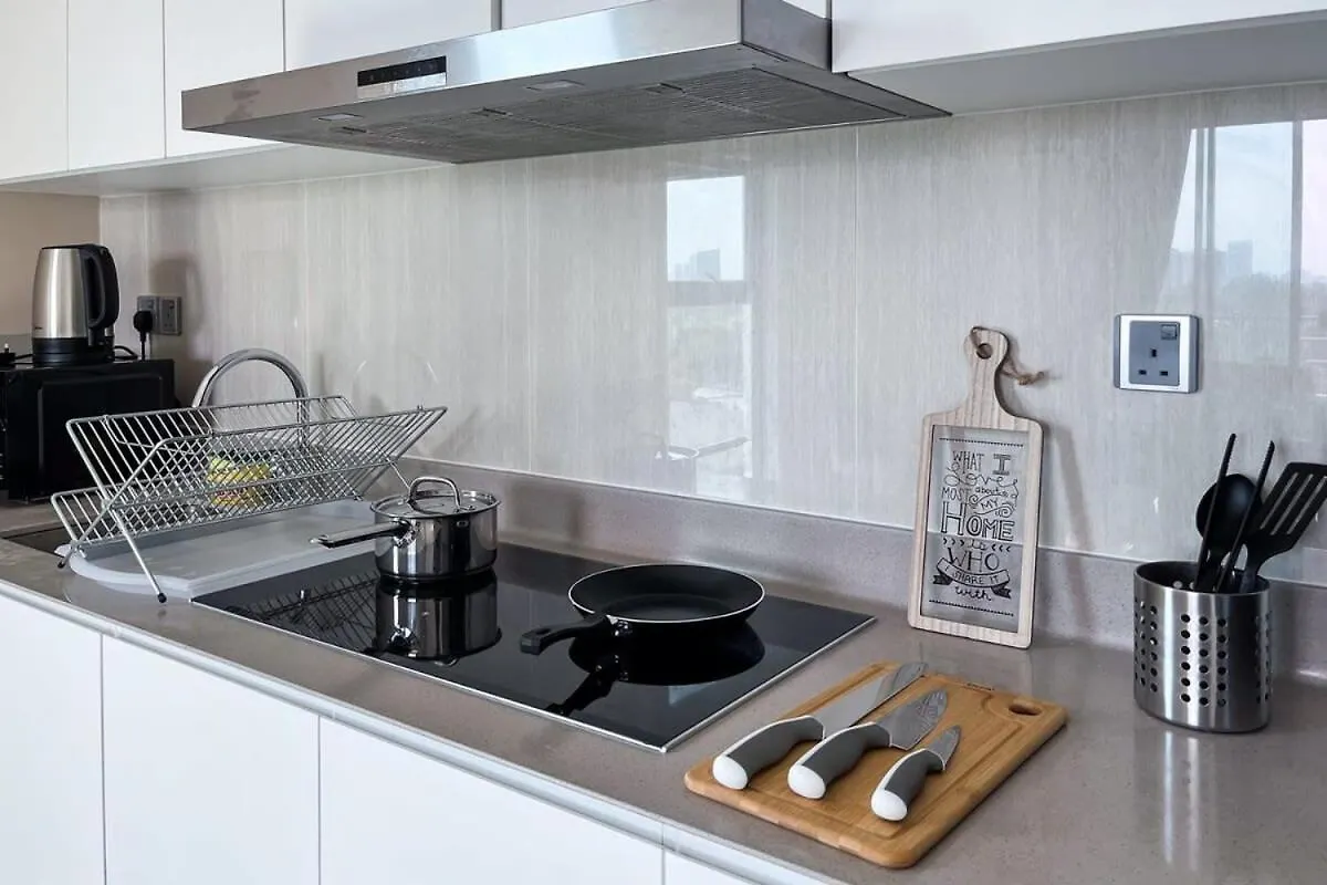 Lux & Stylish 2Br Apt At Klgcc Free Parking 쿠알라룸푸르 아파트